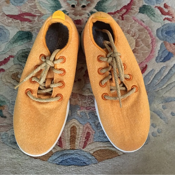 Allbirds Wool Runner Shoes Sol Bright Yellow Orange Color LIMITED EDITION Sz 9 - Picture 1 of 11